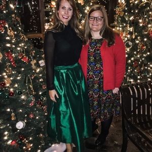 Emerald Green Midi Skirt. Size small